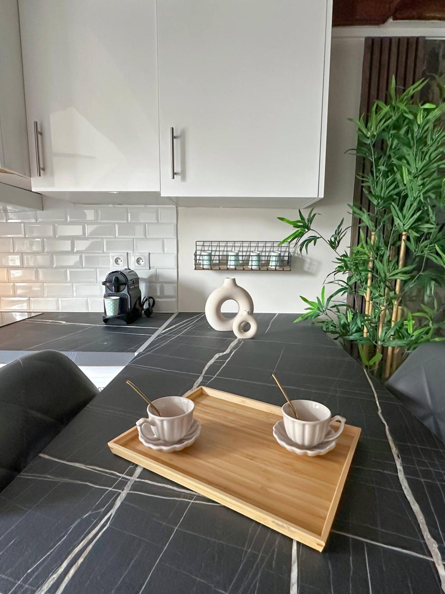 פריז Beautiful Apartment Near Grands Boulevards מראה חיצוני תמונה